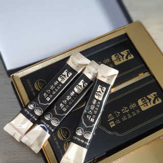 헬스업_천명진프리미엄홍삼스틱_10ml x 30포 — 5점을 준 리뷰어가 2020년 8월 올린 사용 사진