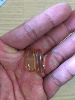 JW중외제약 마이코드 알티지 오메가3 1000 mg — 5점을 준 리뷰어가 2020년 6월 올린 사용 사진