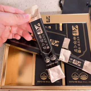 헬스업_천명진프리미엄홍삼스틱_10ml x 30포 — 5점을 준 리뷰어가 2020년 10월 올린 사용 사진
