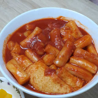 [심플리쿡]창화당떡볶이+모둠만두, 쫄면+굴림만두 SET — 5점을 준 리뷰어가 2020년 9월 올린 사용 사진