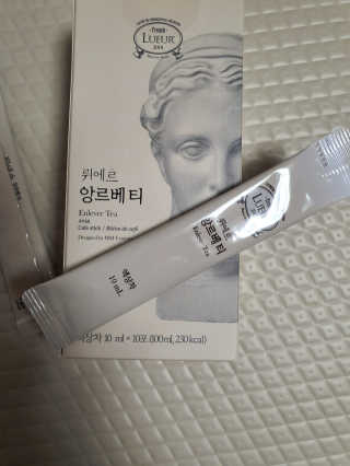 [하우투잇] 뤼에르 앙르베티 10ml x 10포 100ml — 5점을 준 리뷰어가 2020년 4월 올린 사용 사진