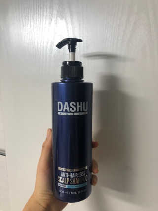 다슈코리아 다슈 데일리 단백질 한방 두피 골드 샴푸 500ml — 5점을 준 리뷰어가 2020년 7월 올린 사용 사진