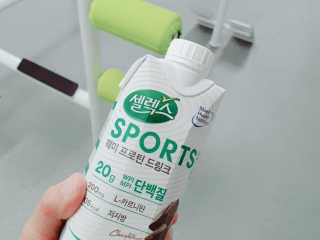 셀렉스스포츠 셀렉스 스포츠 드링크 초콜릿 _ 330ml x 12팩 — 5점을 준 리뷰어가 2020년 11월 올린 사용 사진