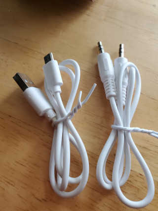 SEVIZ MINI10W 레트로 블루투스 스피커 — 5점을 준 리뷰어가 2020년 7월 올린 사용 사진