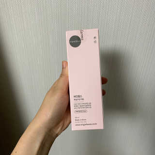 냉장고에 넣어요, 붉은 트러블 피부 다음날 진정되요 [버진팜스 푸딩수딩아토] — 5점을 준 리뷰어가 2020년 9월 올린 사용 사진
