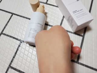 어글리프루프 세럼 스탑디어글리 딥 컨템플레이션 30ml — 5점을 준 리뷰어가 2020년 12월 올린 사용 사진