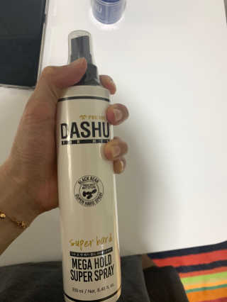 다슈코리아 다슈 포 맨 프리미엄 메가 홀드 슈퍼 스프레이 250ml — 5점을 준 리뷰어가 2020년 6월 올린 사용 사진