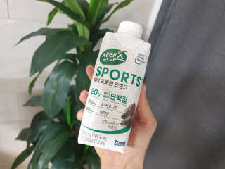 셀렉스스포츠 셀렉스 스포츠 드링크 초콜릿 _ 330ml x 12팩 — 5점을 준 리뷰어가 2020년 11월 올린 사용 사진