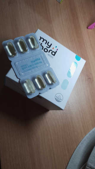 JW중외제약 마이코드 알티지 오메가3 1000 mg — 5점을 준 리뷰어가 2020년 9월 올린 사용 사진