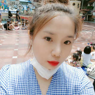 셀프코딩 코드 레드 소프트 립스틱 — 5점을 준 리뷰어가 2020년 8월 올린 사용 사진