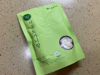 한촌몰 설렁탕집 가마솥 도가니탕 350g x 2팩 — 5점을 준 리뷰어가 2020년 7월 올린 사용 사진