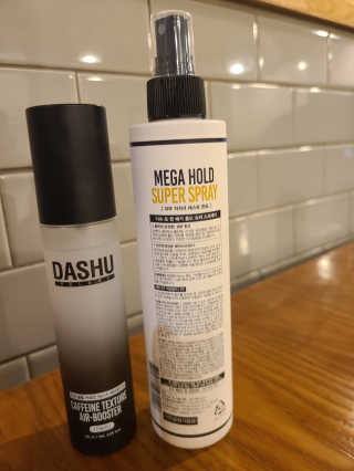 다슈코리아 다슈 포 맨 프리미엄 메가 홀드 슈퍼 스프레이 250ml — 5점을 준 리뷰어가 2020년 7월 올린 사용 사진