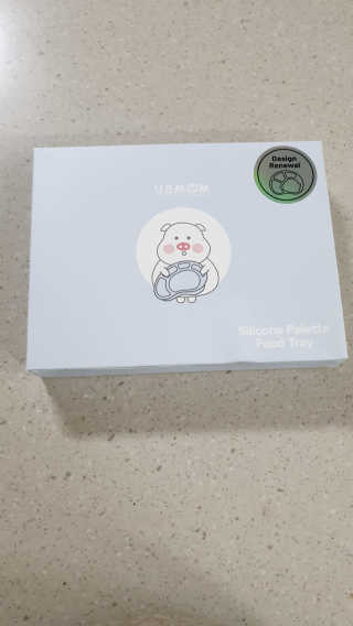 유비맘 캐릭터 실리콘 흡착 식판_색상 랜덤발송 — 5점을 준 리뷰어가 2020년 11월 올린 사용 사진