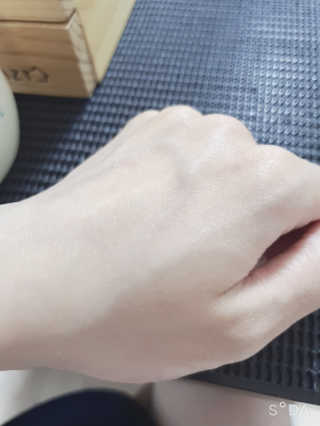 더마비 프레쉬 모이스처 바디 로션 — 5점을 준 리뷰어가 2020년 5월 올린 사용 사진