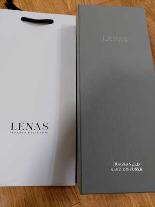 레나스 프리미엄 아로마 디퓨저 200ml  [1SET] — 5점을 준 리뷰어가 2020년 7월 올린 사용 사진