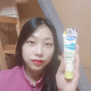 더마비 데오 프레쉬 바디 프라이머 — 5점을 준 리뷰어가 2020년 5월 올린 사용 사진