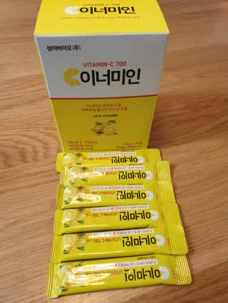 이너미인 VITAMIN-C 700 — 5점을 준 리뷰어가 2020년 9월 올린 사용 사진