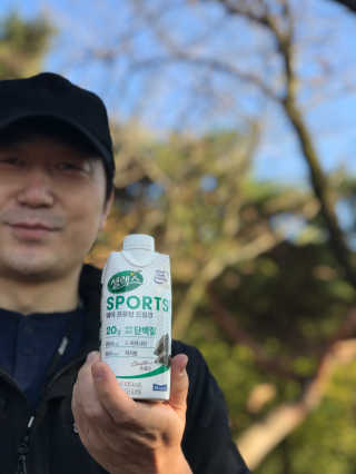 셀렉스스포츠 셀렉스 스포츠 드링크 초콜릿 _ 330ml x 12팩 — 5점을 준 리뷰어가 2020년 10월 올린 사용 사진