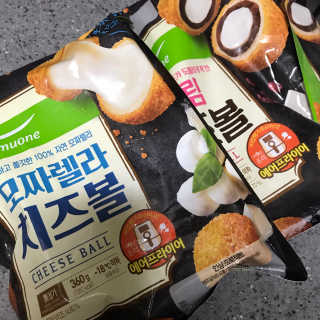 [풀무원] 치즈볼 2종-모짜렐라, 앙크림 — 5점을 준 리뷰어가 2020년 10월 올린 사용 사진