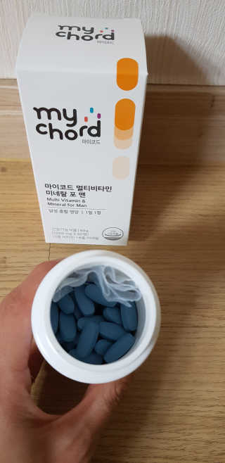 JW중외제약 마이코드 멀티비타민미네랄 포 맨 — 5점을 준 리뷰어가 2020년 7월 올린 사용 사진