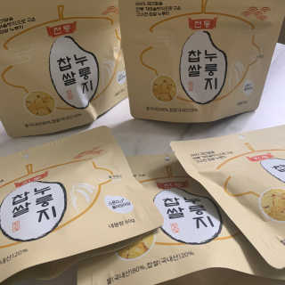 [꾸콤] 참참 전통 찹쌀 누룽지 일주일세트 60g x 5 — 3점을 준 리뷰어가 2020년 10월 올린 사용 사진
