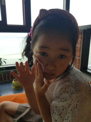 라이크아임파이브 마일드 선 클렌징 패드 리뉴얼 — 5점을 준 리뷰어가 2020년 6월 올린 사용 사진