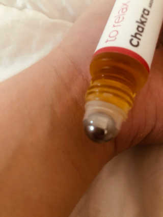 무니스튜디오 차크라 아로마 롤온 7종 10ml — 4.5점을 준 리뷰어가 2020년 5월 올린 사용 사진