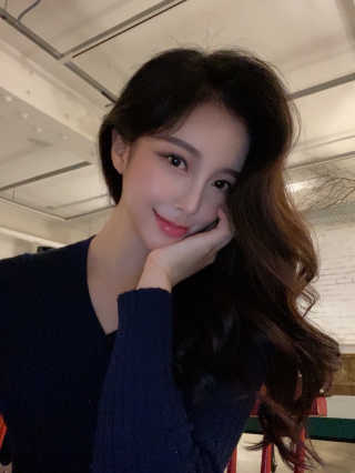 모즈헤어 휴대용 미니 고데기 — 4점을 준 리뷰어가 2020년 9월 올린 사용 사진