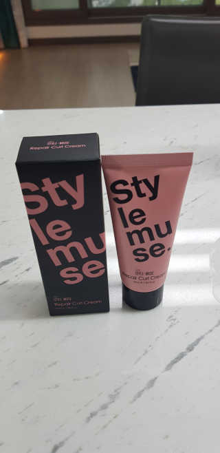 ATS스타일 뮤즈 ATS 스타일 뮤즈 리페어 컬 크림 50ml X 2EA — 5점을 준 리뷰어가 2020년 11월 올린 사용 사진