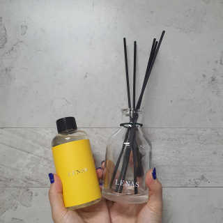 레나스 프리미엄 아로마 디퓨저 200ml  [1SET] — 5점을 준 리뷰어가 2020년 8월 올린 사용 사진