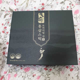 헬스업_천명진프리미엄홍삼스틱_10ml x 30포 — 5점을 준 리뷰어가 2020년 8월 올린 사용 사진