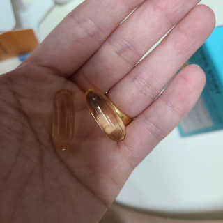 JW중외제약 마이코드 알티지 오메가3 1000 mg — 4점을 준 리뷰어가 2020년 6월 올린 사용 사진
