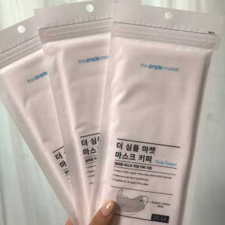 [더심플마켓] 마스크키퍼 — 5점을 준 리뷰어가 2020년 4월 올린 사용 사진