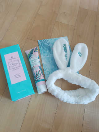 포레스트힐 SS 그린 밸런스 클렌져 100ml + 헤어밴드 — 5점을 준 리뷰어가 2020년 5월 올린 사용 사진