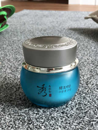 네이처컬렉션 수려한 효비담 수분샘 크림 75ml — 4.5점을 준 리뷰어가 2020년 5월 올린 사용 사진
