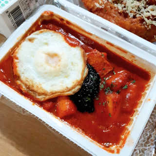 죠스떡볶이 [죠스푸드] 짜빠떡볶이+떡또그+범벅만두 신메뉴 3종 — 4점을 준 리뷰어가 2020년 4월 올린 사용 사진
