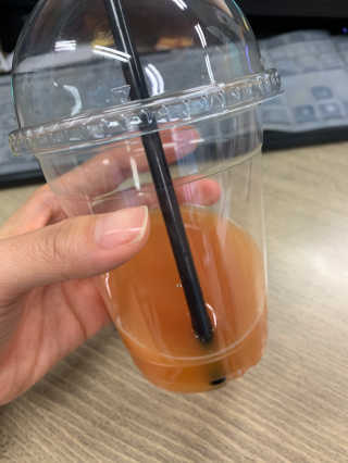 자연에온 핑크 자몽 착즙 100mL 10개입 2BOX — 4점을 준 리뷰어가 2020년 11월 올린 사용 사진