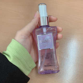 레드컨테이너 페로몬향 퍼퓸 바디미스트 80ml — 5점을 준 리뷰어가 2020년 4월 올린 사용 사진