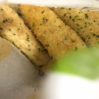 가치식탁 리얼치즈스틱, 리얼크림치즈볼 — 4.5점을 준 리뷰어가 2020년 10월 올린 사용 사진