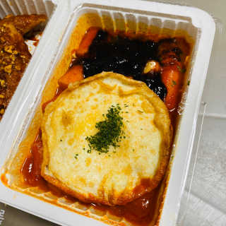죠스떡볶이 [죠스푸드] 짜빠떡볶이+떡또그+범벅만두 신메뉴 3종 — 2.5점을 준 리뷰어가 2020년 4월 올린 사용 사진