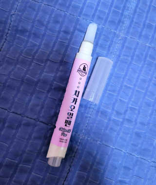 더펫원츠 [5초양치] 멍.치카펜 or 냥.치카펜 or 치카오일펜 — 5점을 준 리뷰어가 2020년 9월 올린 사용 사진