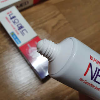 봄날연구소 부광 네오메드치약 2개+ 30g 휴대용 미니치약 — 5점을 준 리뷰어가 2020년 10월 올린 사용 사진