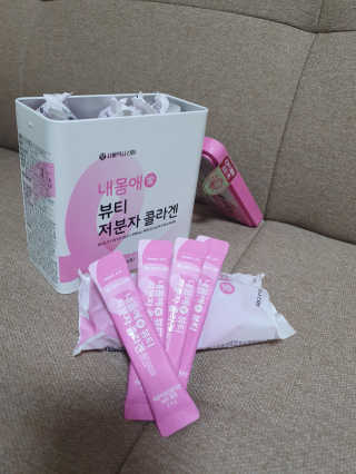 서울약사신협_내몸애뷰티저분자콜라겐_2.5g 50포 — 5점을 준 리뷰어가 2020년 4월 올린 사용 사진