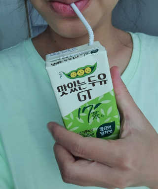 남양유업 맛있는두유GT 17차 깔끔한말차맛 — 5점을 준 리뷰어가 2020년 9월 올린 사용 사진