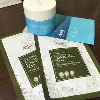 바르는콜라겐 하이온 제주바다보배 슬리핑마스크 100mL — 5점을 준 리뷰어가 2020년 6월 올린 사용 사진