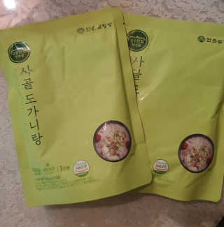 한촌몰 설렁탕집 가마솥 도가니탕 350g x 2팩 — 5점을 준 리뷰어가 2020년 8월 올린 사용 사진