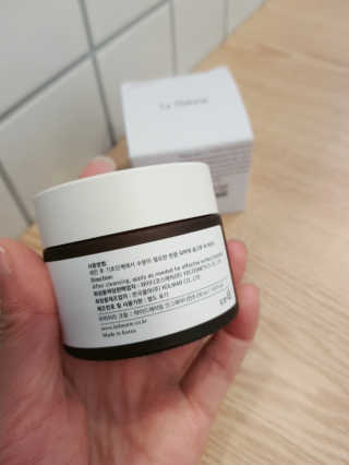 La Theorie Hydrating Ingredients | 하이드레이팅 인그레이디언츠 — 5점을 준 리뷰어가 2020년 5월 올린 사용 사진