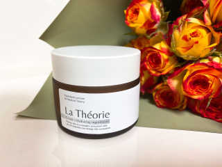 La Theorie Hydrating Ingredients | 하이드레이팅 인그레이디언츠 — 4점을 준 리뷰어가 2020년 4월 올린 사용 사진