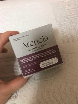 Arencia 아렌시아 와일드피그 샴푸바 — 2.5점을 준 리뷰어가 2020년 12월 올린 사용 사진