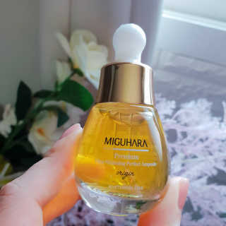 미구하라 프리미엄 울트라 화이트닝 퍼펙트 앰플 오리진  20ml — 5점을 준 리뷰어가 2020년 4월 올린 사용 사진